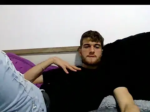 nikolasnik50 online show from 11-04-25, 09:14