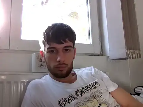 nikolasnik50 online show from 12-18-25, 10:54