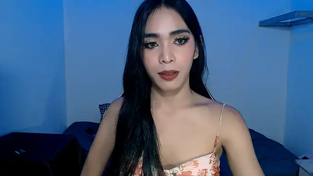 Snapshot of Horsecock_princess chatting on 11-30-25, 04:44 Horsecock princess online show from 11-30-25, 04:44