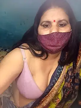 Snapshot of Anjali-25 chatting on 12-14-25, 03:39 Anjali-25 online show from 12-14-25, 03:39