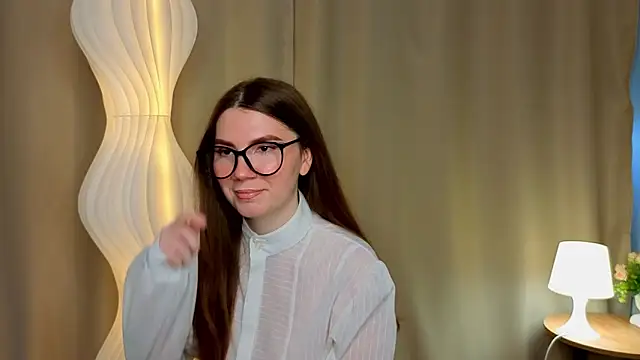 Snapshot of MelitaMoote chatting on 11-26-25, 06:58 MelitaMoote online show from 11-26-25, 06:58