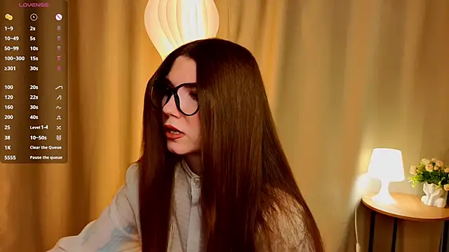 Snapshot of MelitaMoote chatting on 12-02-25, 06:08 MelitaMoote online show from 12-02-25, 06:08