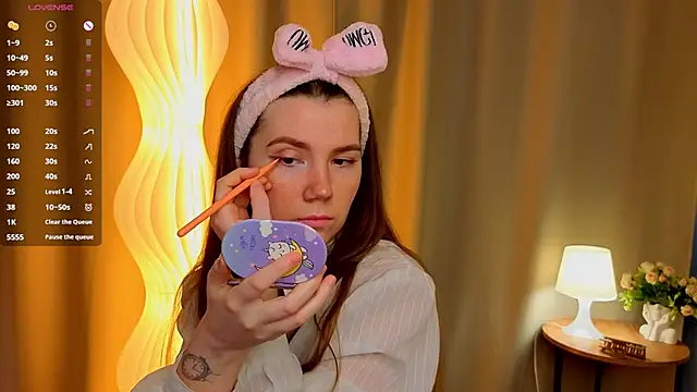 Snapshot of MelitaMoote chatting on 12-03-25, 06:21 MelitaMoote online show from 12-03-25, 06:21