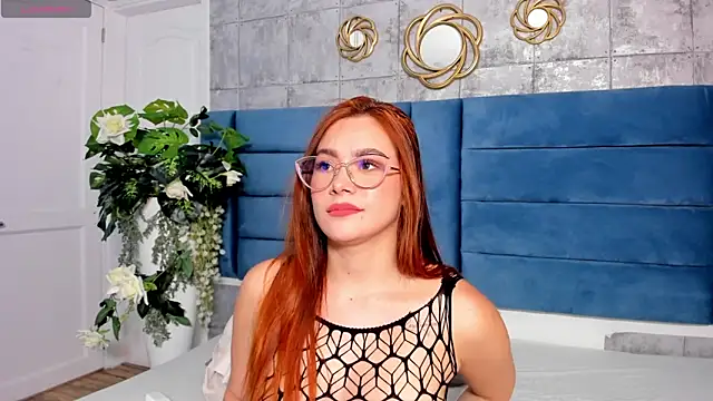 Snapshot of SaraAlvarezx chatting on 06-02-26, 02:57 SaraAlvarezx online show from 06-02-26, 02:57