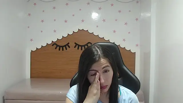 Snapshot of scarlett_percy_t chatting on 11-10-25, 07:24 scarlett percy t online show from 11-10-25, 07:24