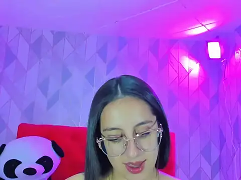 IsabellaRousset online show from 11-14-25, 04:22