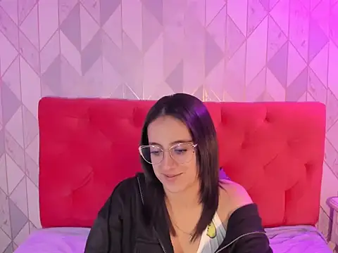 IsabellaRousset online show from 12-02-25, 05:24