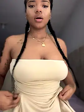 Snapshot of Irishottt chatting on 11-17-25, 10:26 Irishottt online show from 11-17-25, 10:26