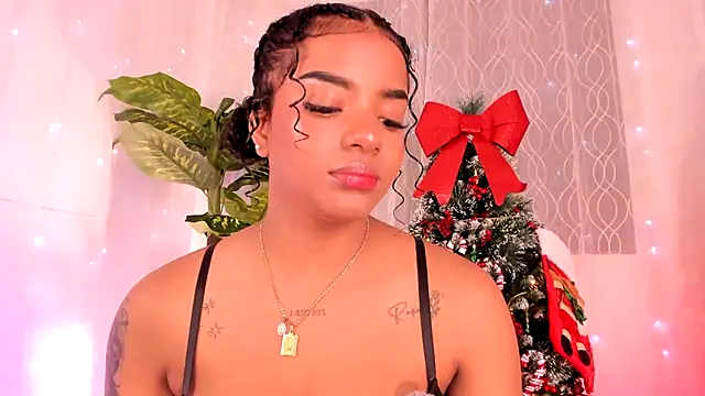 Snapshot of Irishottt chatting on 11-22-25, 11:37 Irishottt online show from 11-22-25, 11:37