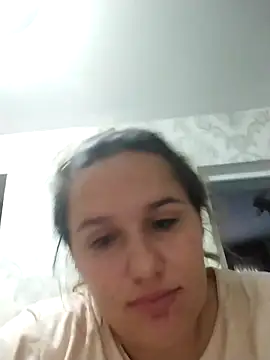 Laryssa2005 online show from 11-05-25, 11:54