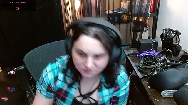 Snapshot of Salacious_Sage chatting on 02-22-26, 11:25 Salacious Sage online show from 02-22-26, 11:25