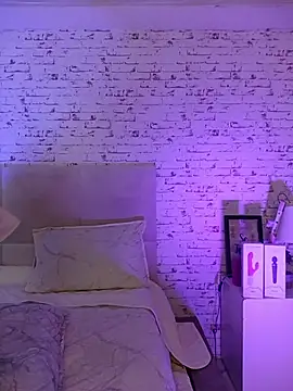 Snapshot of April_Kay chatting on 01-08-26, 03:42 April Kay online show from 01-08-26, 03:42