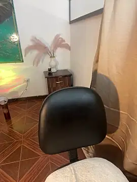 alisaa jhons1 online show from 03-31-26, 11:27