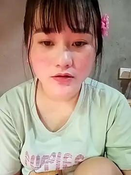 Snapshot of Anngela_18 chatting on 11-06-25, 06:36 Anngela 18 online show from 11-06-25, 06:36