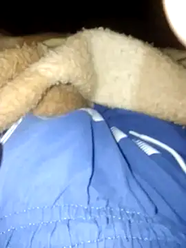 Snapshot of Azo3zgju chatting on 11-15-25, 02:09 Azo3zgju online show from 11-15-25, 02:09