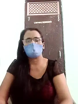 sanjana077 online show from 12-02-25, 05:57