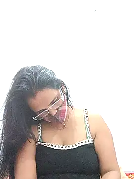 sanjana077 online show from 03-12-26, 02:12