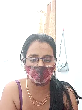 sanjana077 online show from 03-21-26, 08:23