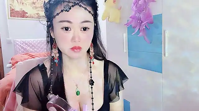 Xiaojuan61 online show from 12-04-25, 12:42