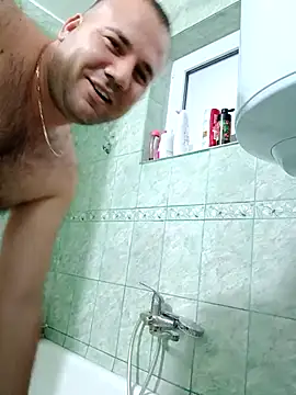 Snapshot of Chubbytop454 chatting on 12-14-25, 02:11 Chubbytop454 online show from 12-14-25, 02:11