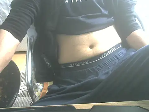 Snapshot of ellsaBunny chatting on 11-29-25, 11:24 ellsaBunny online show from 11-29-25, 11:24