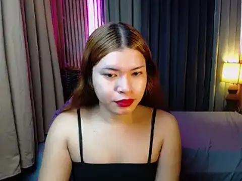 Snapshot of furry_puss chatting on 11-23-25, 01:16 furry puss online show from 11-23-25, 01:16