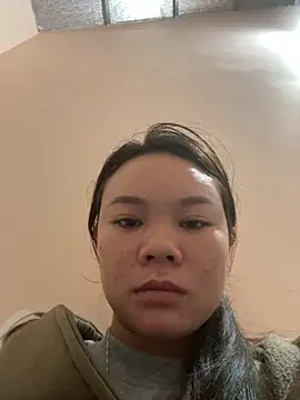 Snapshot of Dilen_7533 chatting on 11-18-25, 12:49 Dilen 7533 online show from 11-18-25, 12:49