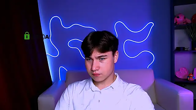 Snapshot of mark_lorens chatting on 11-12-25, 10:26 mark lorens online show from 11-12-25, 10:26