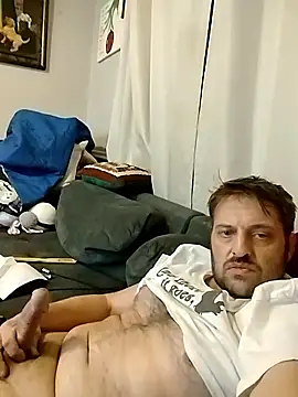 Snapshot of n8ball@xh chatting on 01-10-26, 07:54 n8ballxh online show from 01-10-26, 07:54