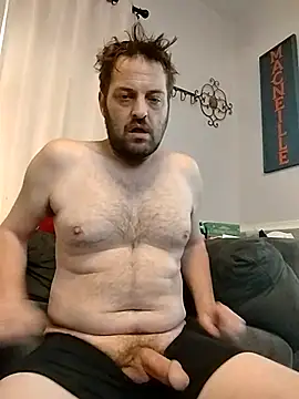 Snapshot of n8ball@xh chatting on 01-12-26, 03:17 n8ballxh online show from 01-12-26, 03:17