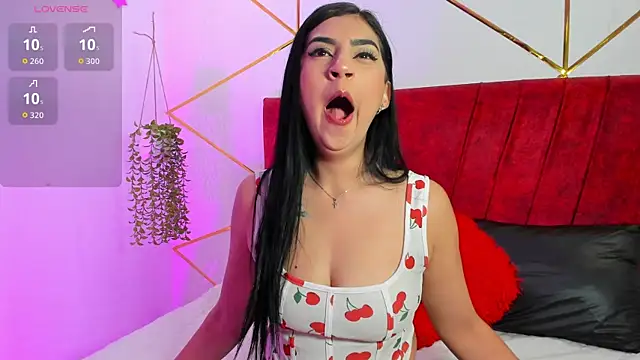 Paris Evans  online show from 11-26-25, 12:17