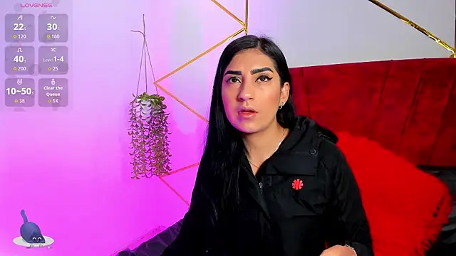 Paris Evans  online show from 12-15-25, 12:42