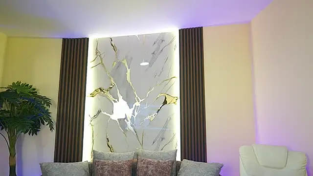 TessaaFox online show from 11-27-25, 11:34