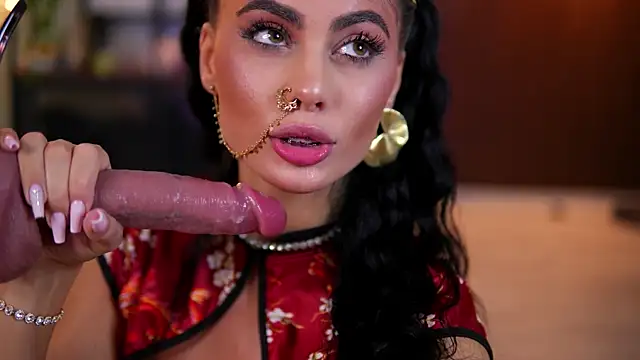 RavennaDArcy online show from 04-10-26, 06:56