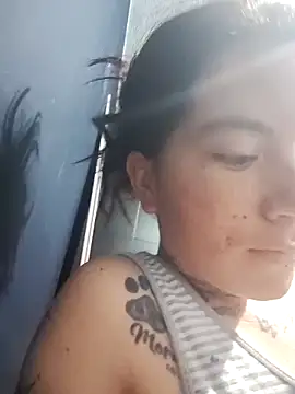 Snapshot of mr_arte chatting on 11-08-25, 10:15 mr arte online show from 11-08-25, 10:15