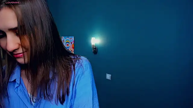 JosieNadile online show from 11-15-25, 04:36