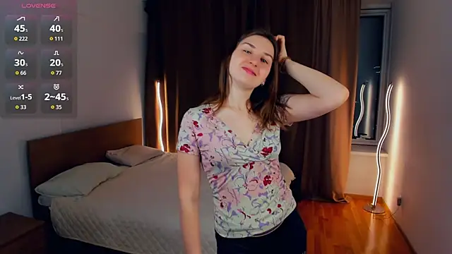 JosieNadile online show from 01-06-26, 04:11