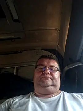 Snapshot of Grase44 chatting on 06-14-26, 06:54 Grase44 online show from 06-14-26, 06:54