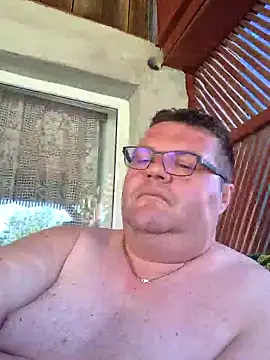 Snapshot of Grase44 chatting on 06-25-26, 06:29 Grase44 online show from 06-25-26, 06:29