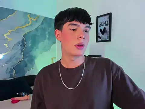 Isaac Kurtt online show from 12-04-25, 07:55