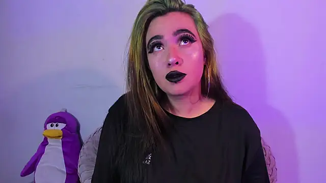 Snapshot of Lilith_Zenith_ chatting on 11-23-25, 04:23 Lilith Zenith online show from 11-23-25, 04:23