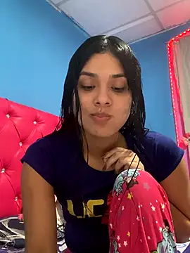 Snapshot of Chiquinquira3 chatting on 01-08-26, 06:05 Chiquinquira3 online show from 01-08-26, 06:05