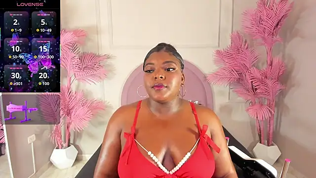 Snapshot of Tamaramilleer chatting on 02-06-26, 04:28 Tamaramilleer online show from 02-06-26, 04:28