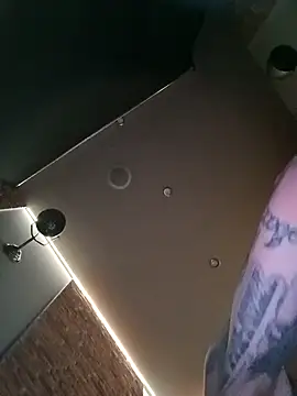 ricardo34mlg online show from 11-06-25, 01:06