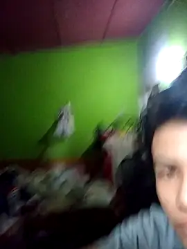 Luiguitw18 online show from 11-09-25, 06:28