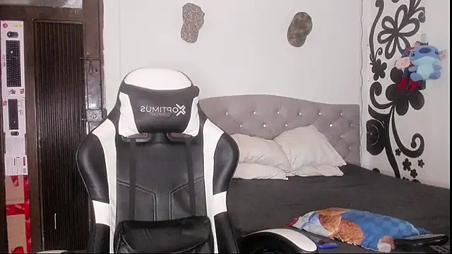 couple-hothot online show from 11-20-25, 10:31