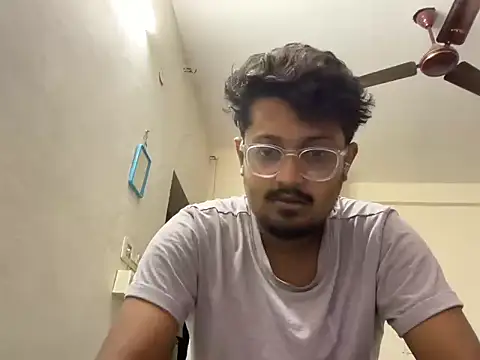 Snapshot of Your_yash2 chatting on 07-04-26, 06:03 Your yash2 online show from 07-04-26, 06:03