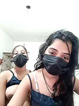 Snapshot of Hot_komall chatting on 02-03-26, 04:10 Hot komall online show from 02-03-26, 04:10