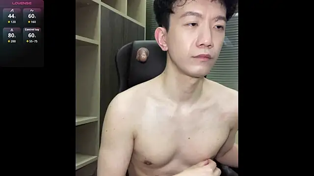CouplingCry online show from 05-27-26, 04:04