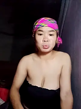 Snapshot of Mabel-122 chatting on 11-20-25, 05:29 Mabel-122 online show from 11-20-25, 05:29